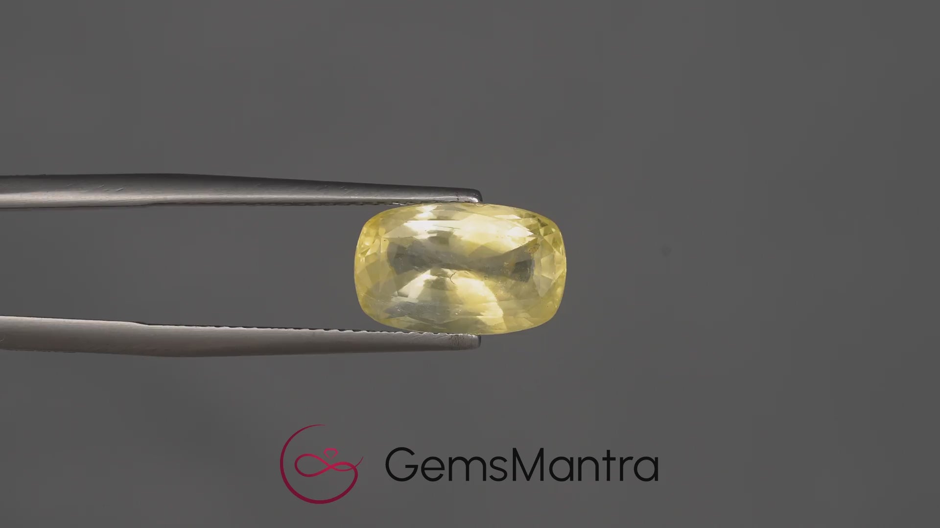 Yellow Sapphire - 5.66 Carats
