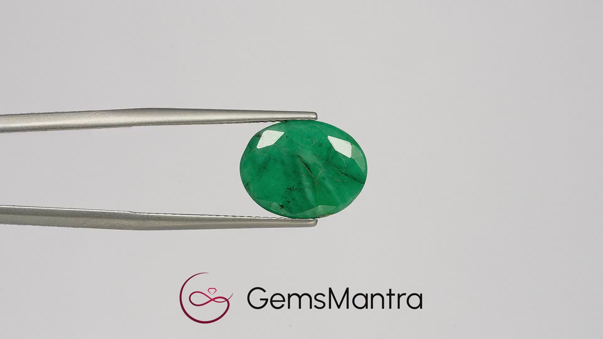 Brazilian Emerald (Panna) – 6.29 Carat / 6.9 Ratti [GM03480]