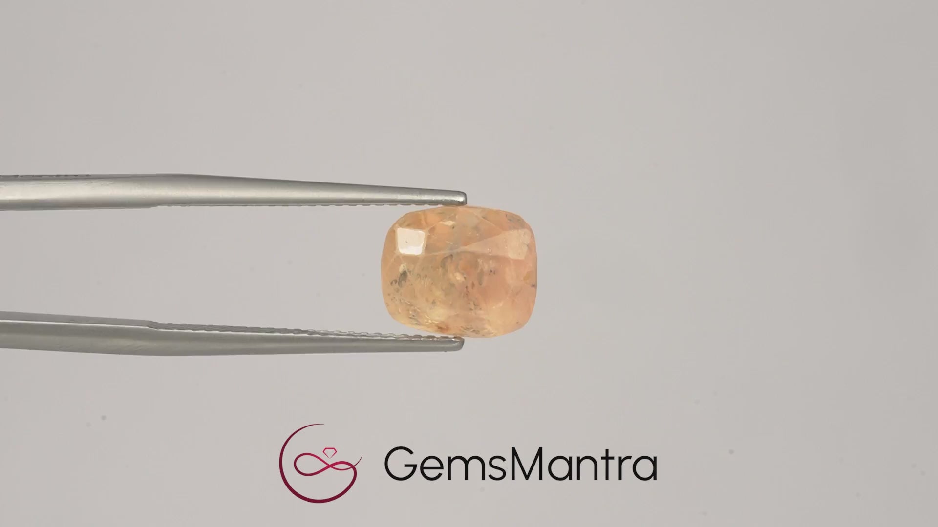 Yellow Sapphire (Pukhraj) – 6.01 Carat / 6.6 Ratti [GM03720]