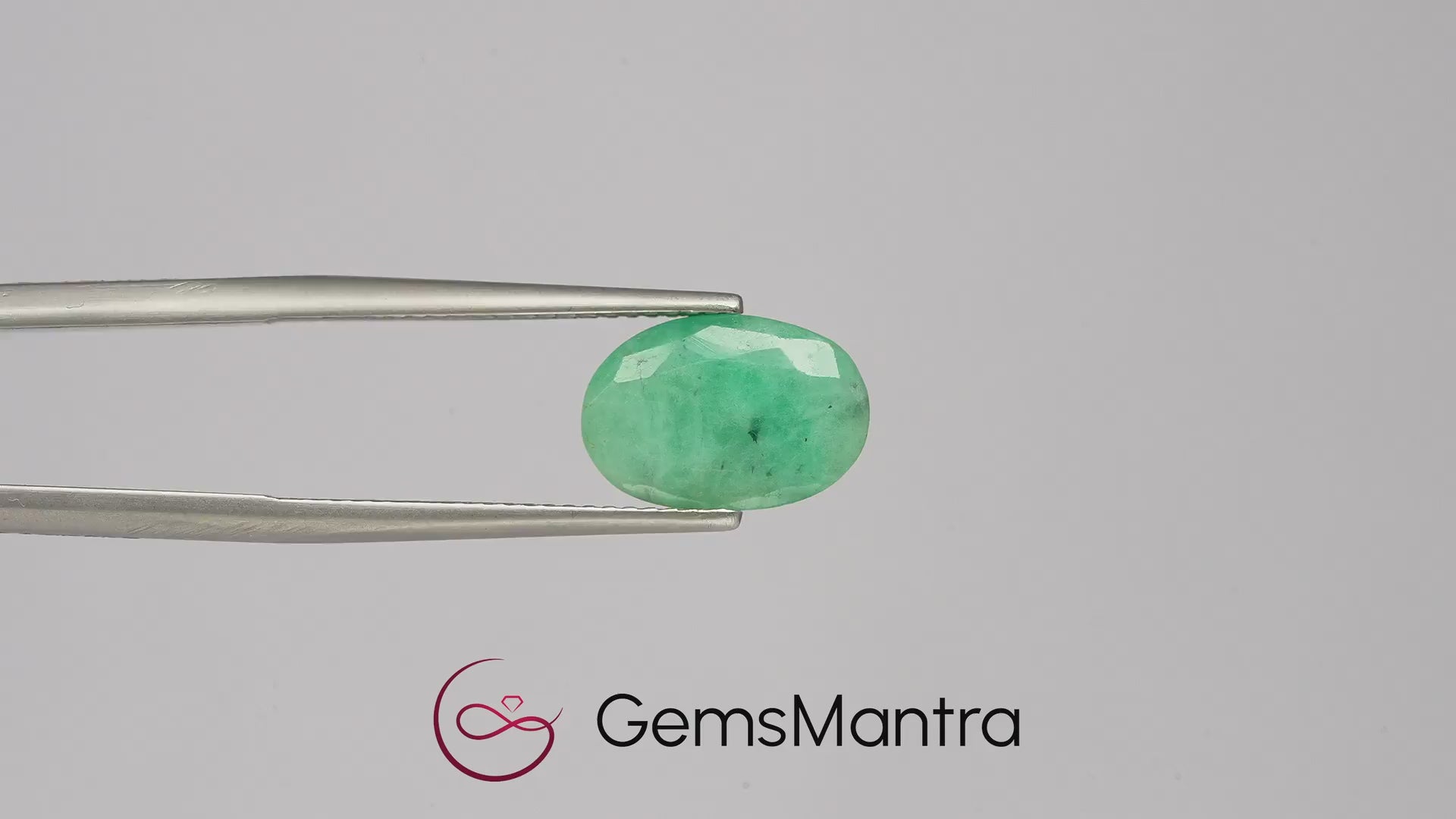 Brazilian Emerald (Panna) – 4.47 Carat / 4.9 Ratti [GM03542]
