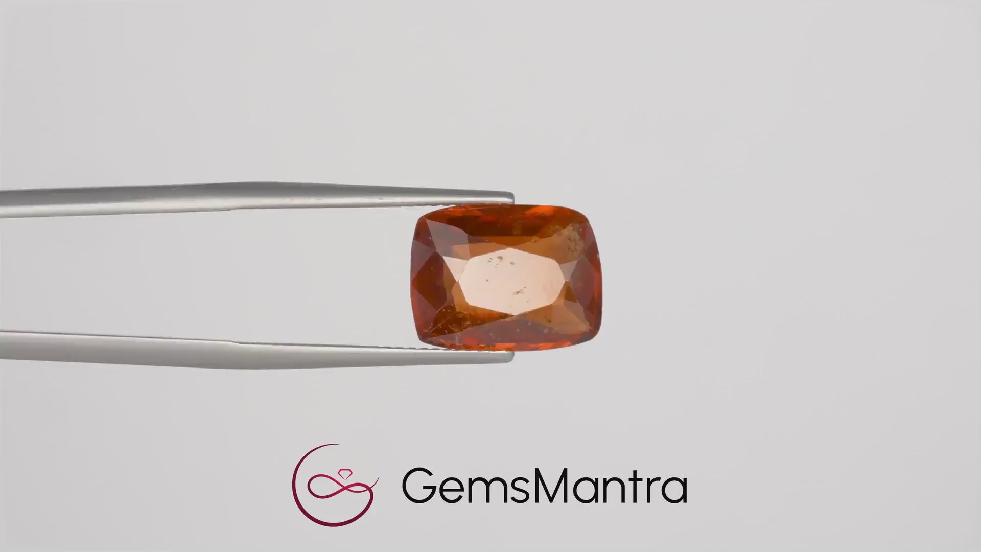 Hessonite (Gomed) – 7.55 Carat / 8.3 Ratti [GM02805]