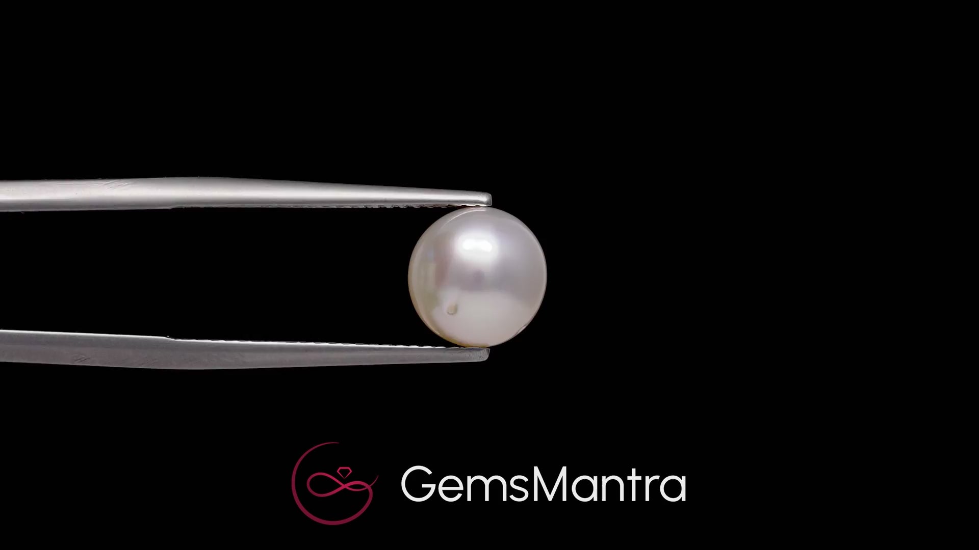 Pearl (Moti) – 6.2 Carat / 6.8 Ratti [GM09693]