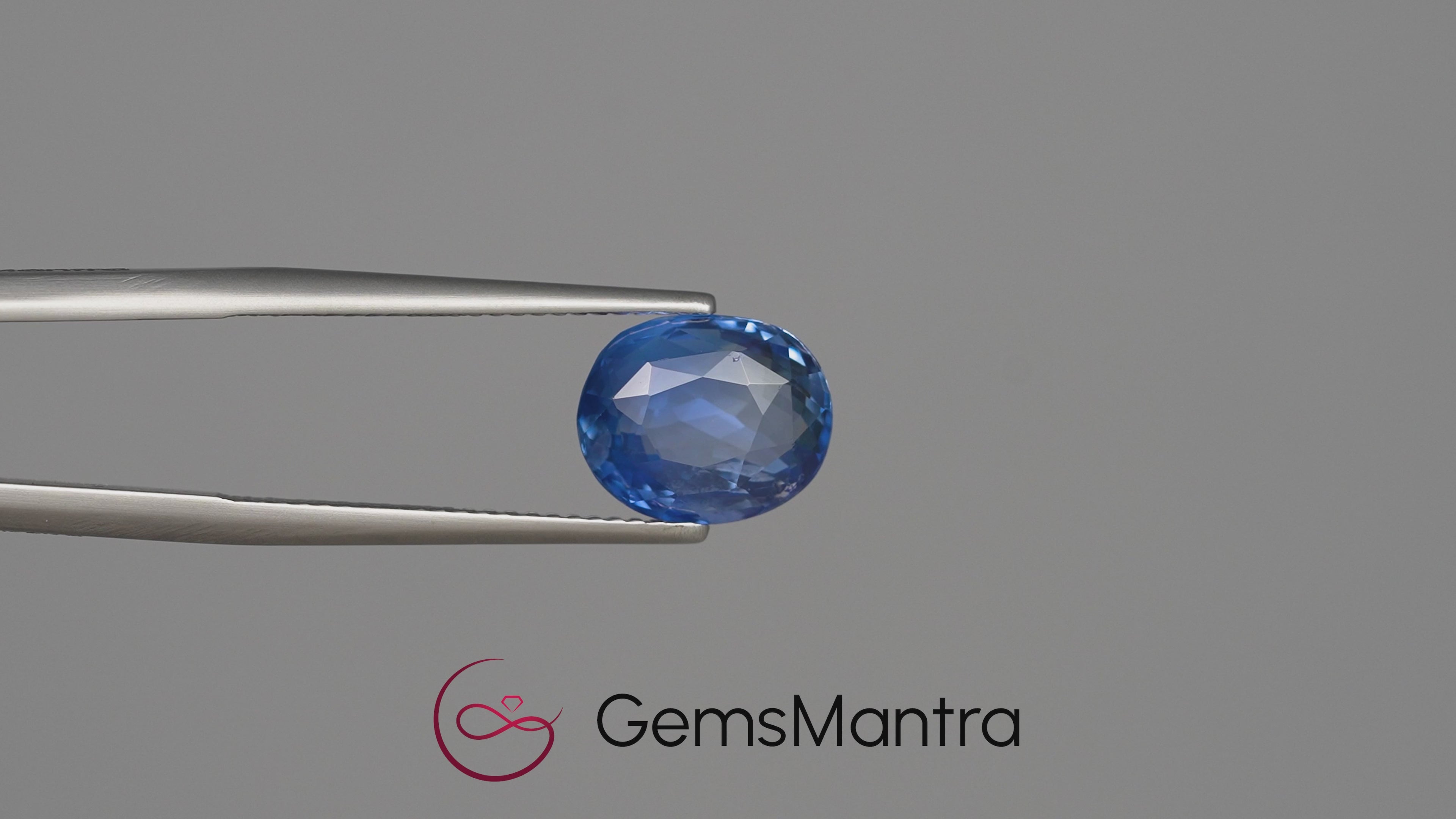 Blue Sapphire - 4.84 Carats