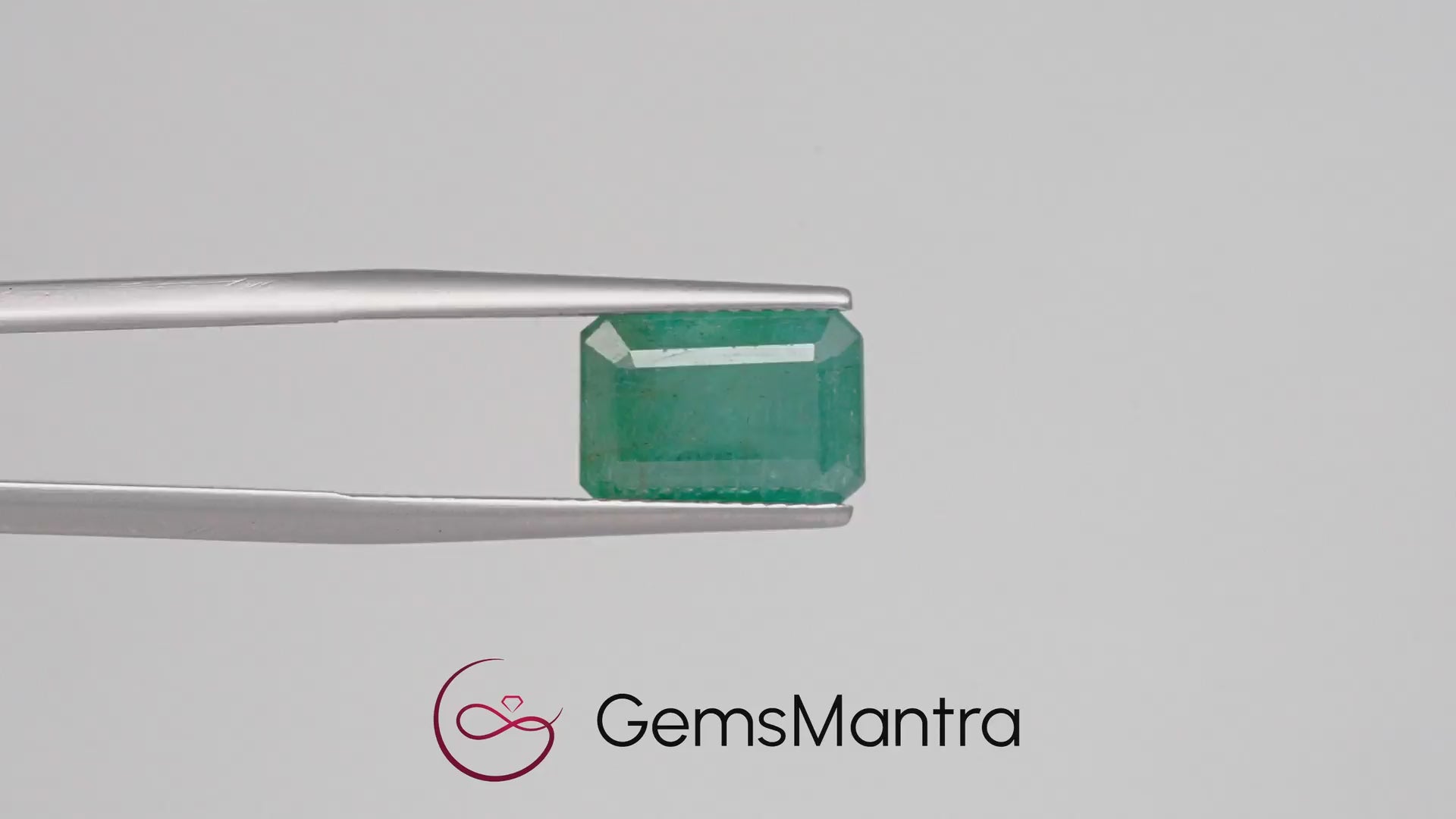 Emerald (Panna) – 5.08 Carat / 5.6 Ratti [GM02323]