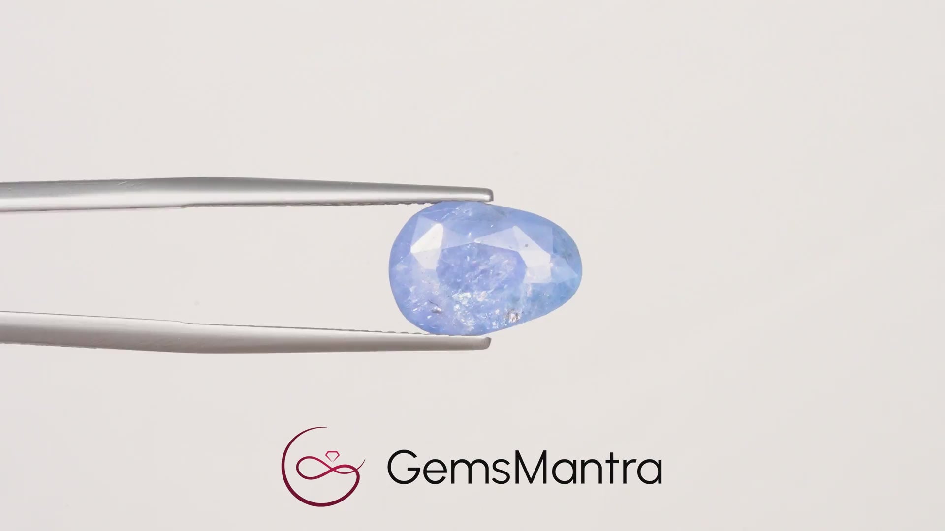 Blue Sapphire - 4.47 Carats