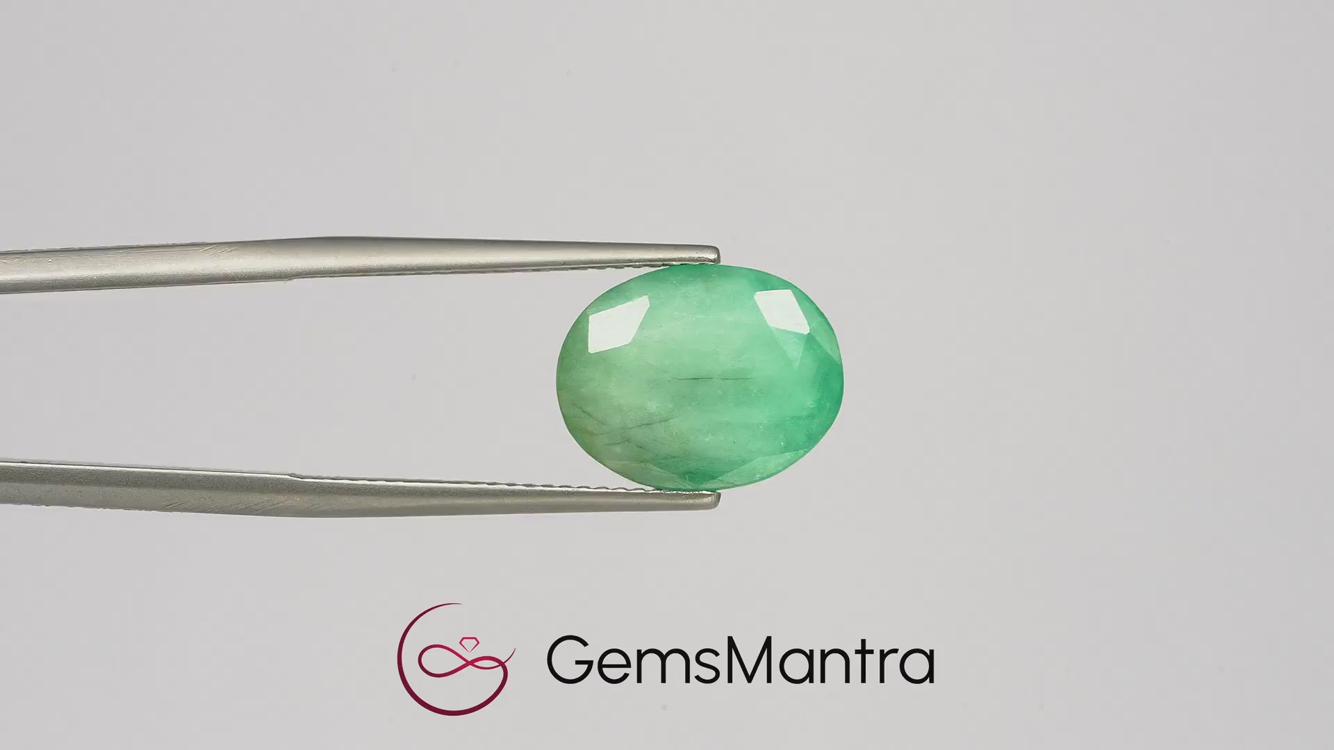 Brazilian Emerald (Panna) – 6.44 Carat / 7.1 Ratti [GM03483]