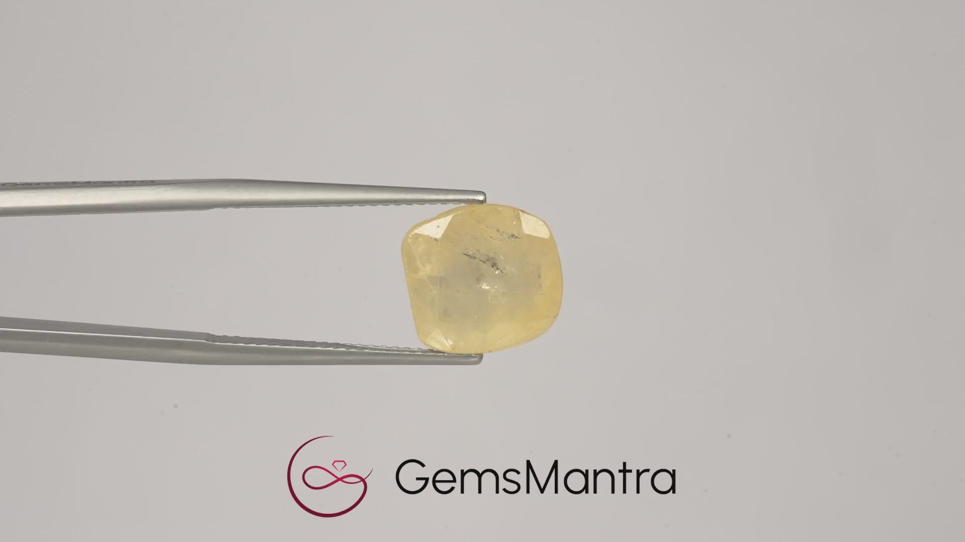 Yellow Sapphire (Pukhraj) – 9.64 Carat / 10.6 Ratti [GM03718]