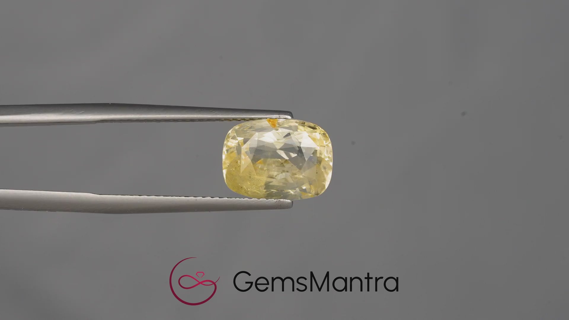 Yellow Sapphire - 5.50 Carats