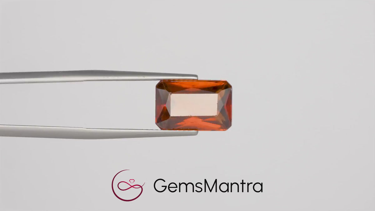Hessonite (Gomed) – 6.83 Carat / 7.5 Ratti [GM02832]