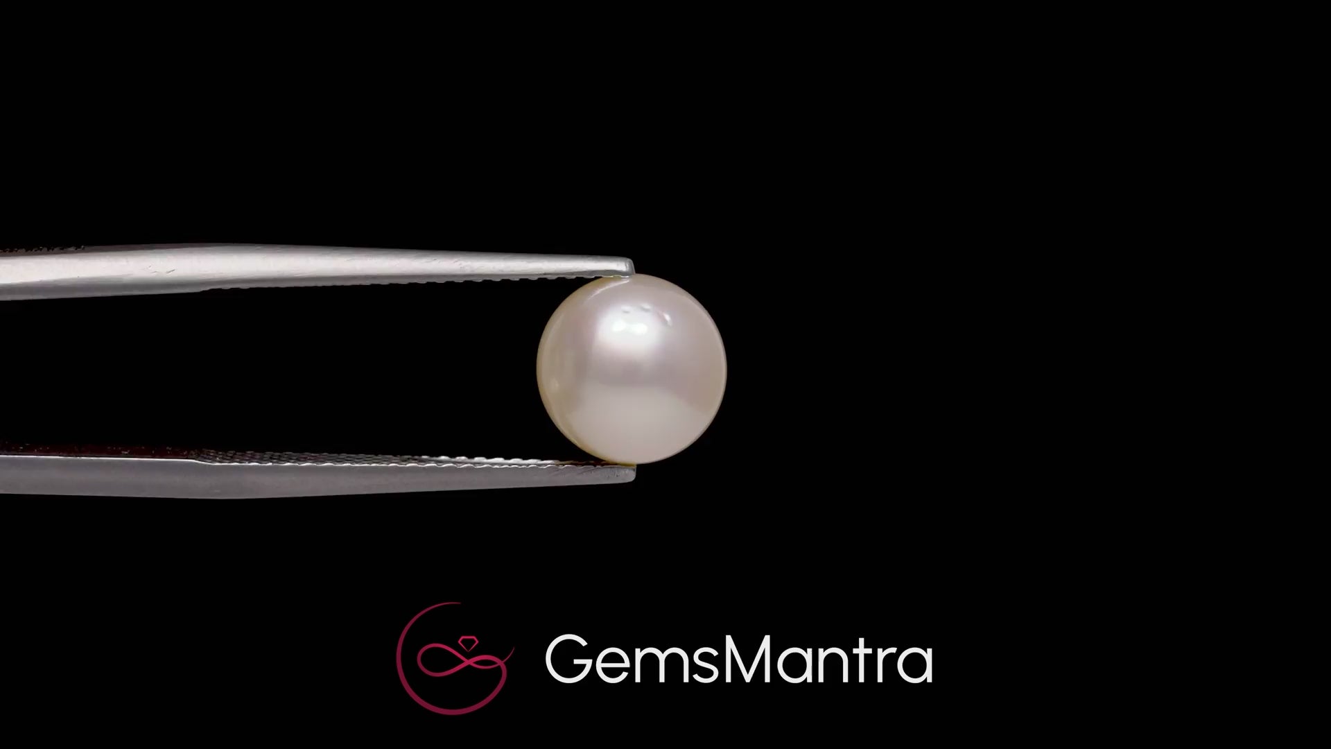 Pearl (Moti) – 5.05 Carat / 5.6 Ratti [GM09683]