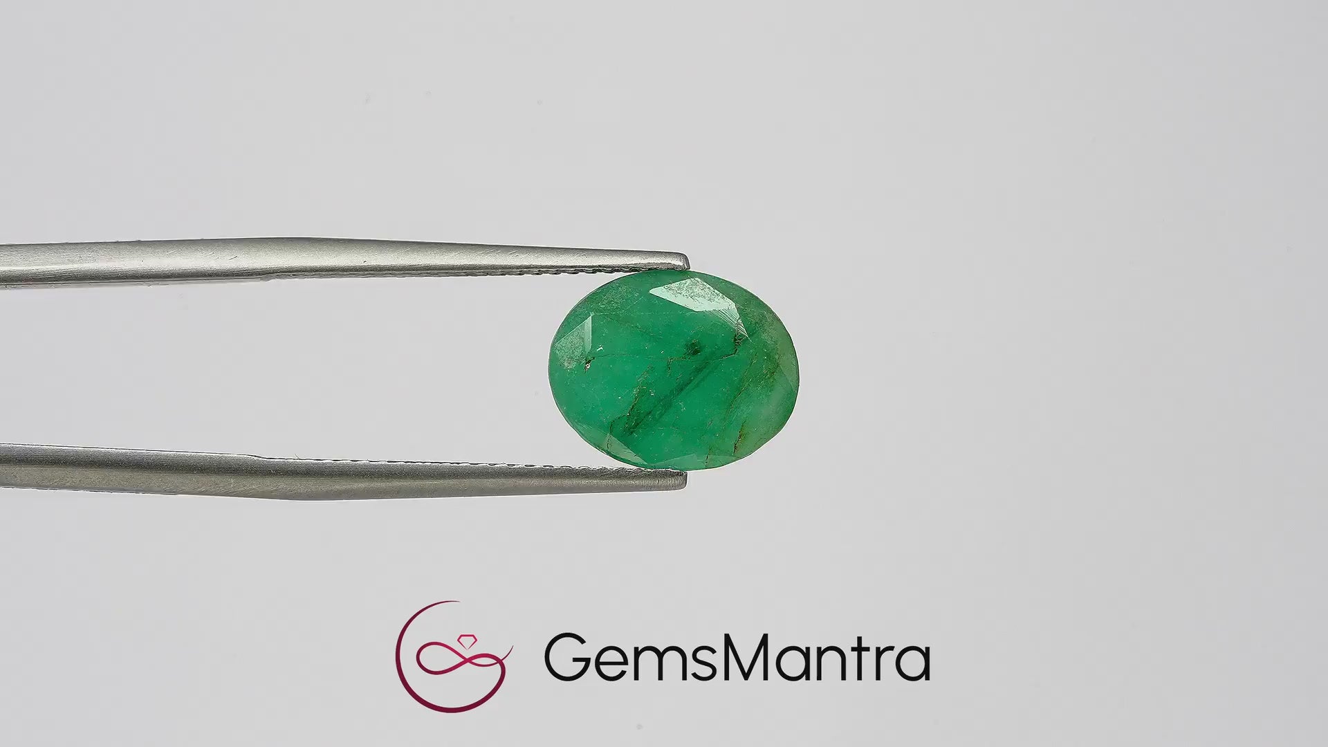 Brazilian Emerald (Panna) – 4.09 Carat / 4.5 Ratti [GM03524]