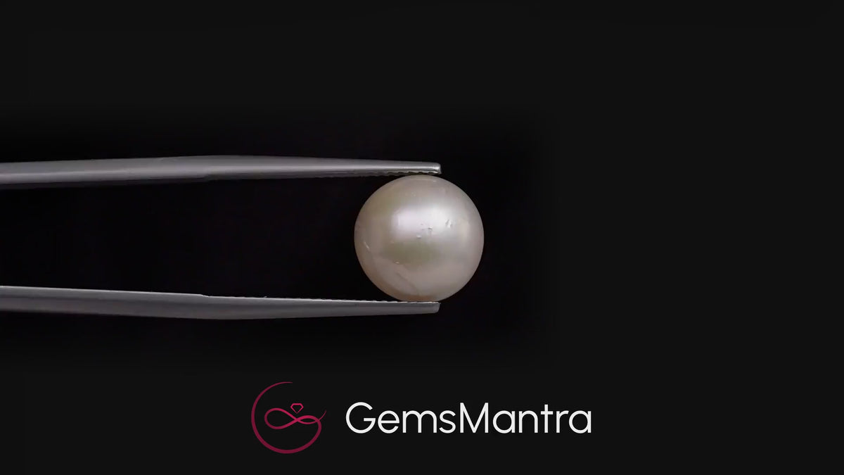 South Sea Pearl - 9.33 Carats