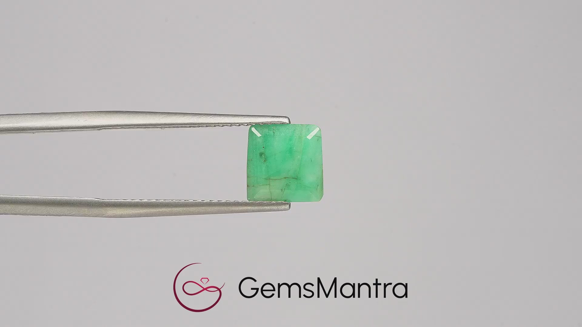Brazilian Emerald (Panna) – 2.28 Carat / 2.5 Ratti [GM03496]