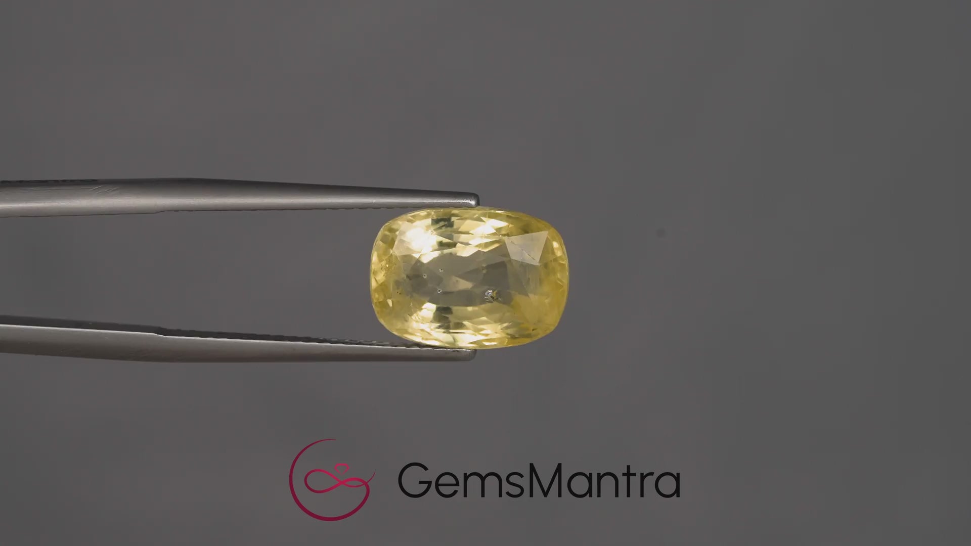 Yellow Sapphire - 7.96 Carats