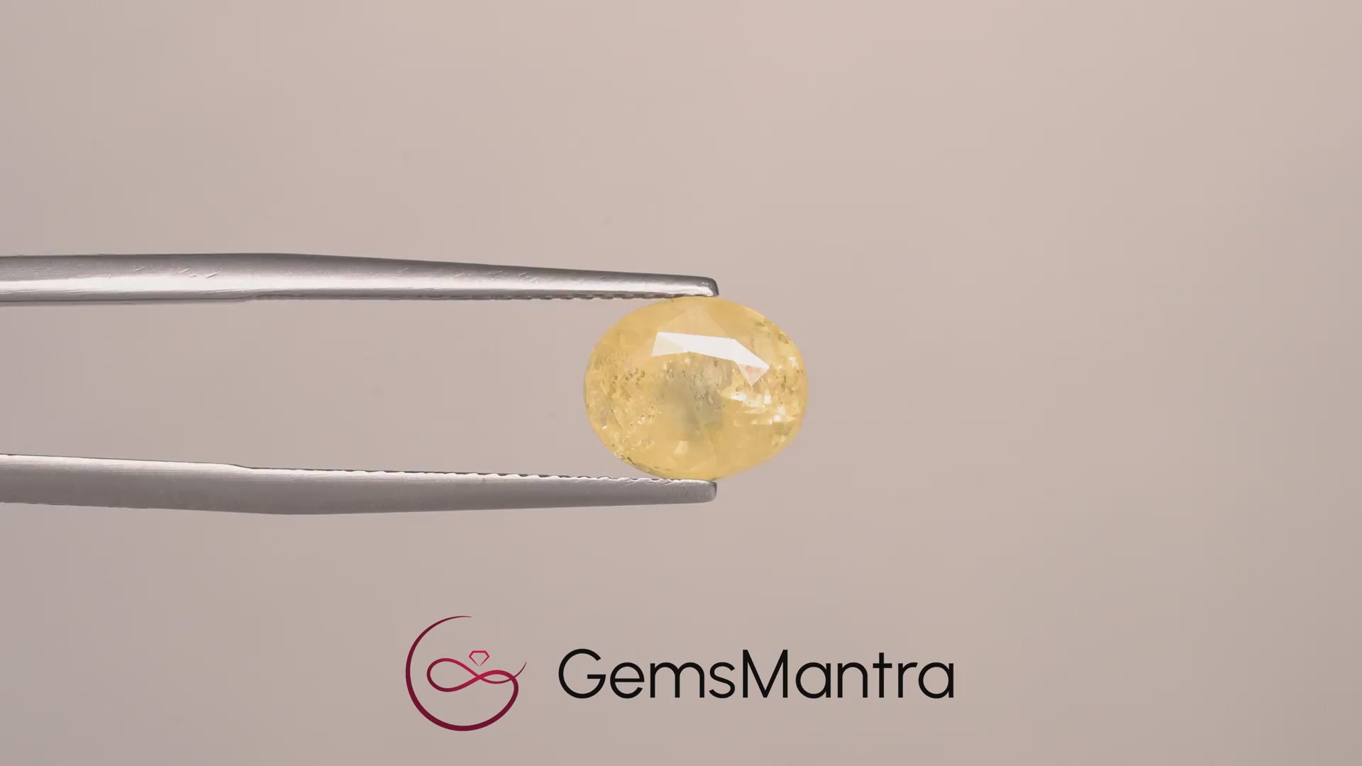 Yellow Sapphire - 4.37 Carats
