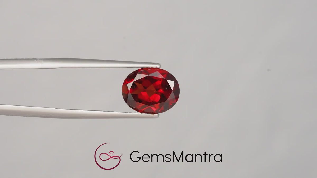 Red Garnet – 4.15 Carat / 4.6 Ratti [GM09890]