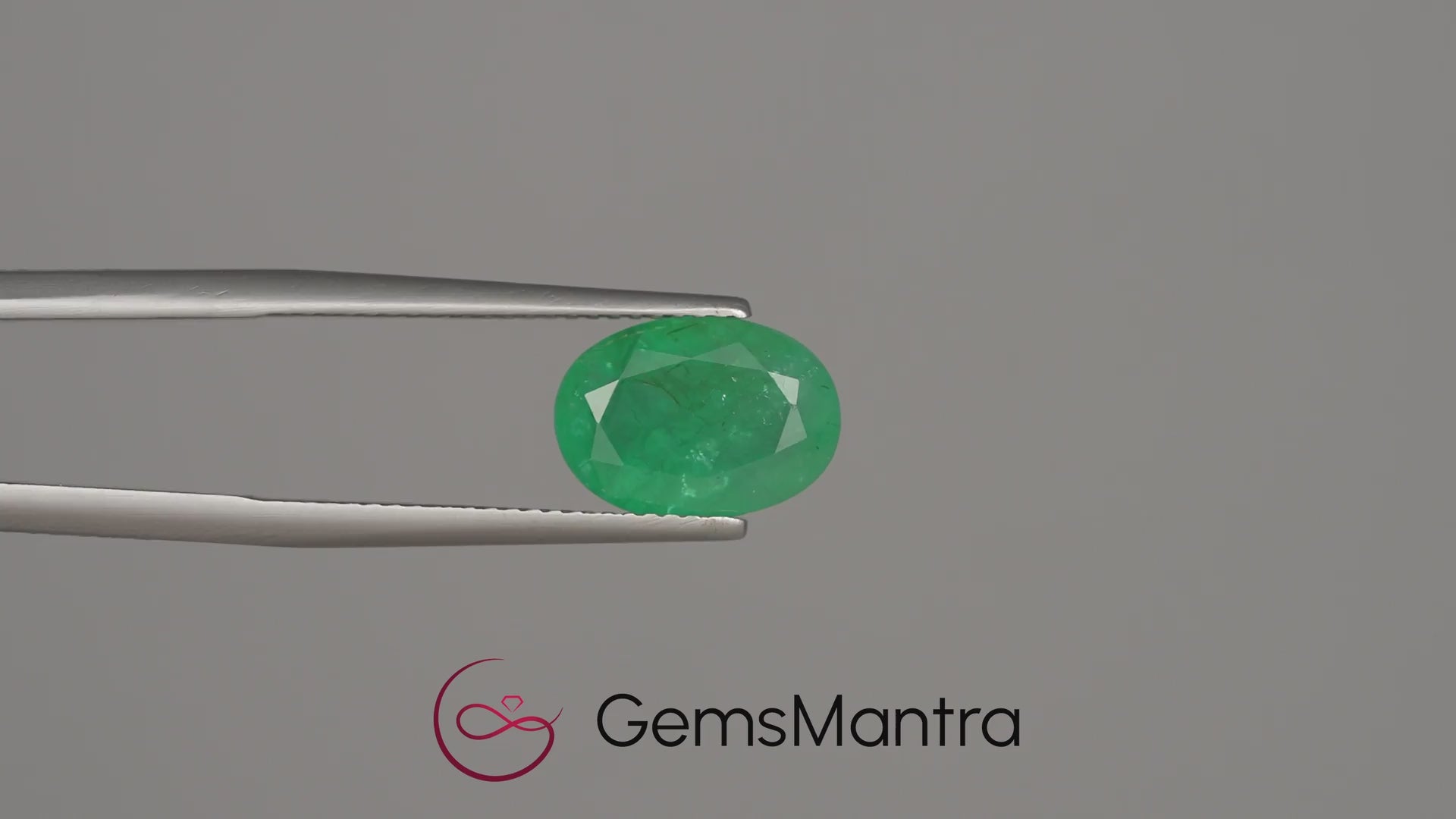 Emerald (Panna) - 3.79 Carats