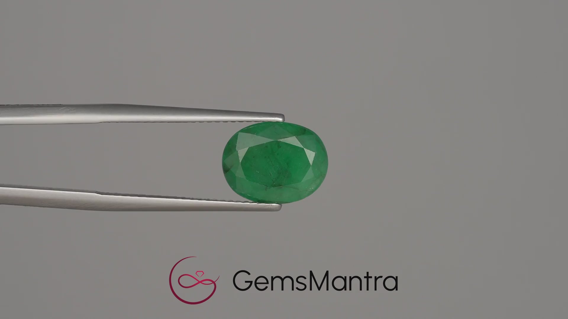 Emerald (Panna) - 3.72 Carats