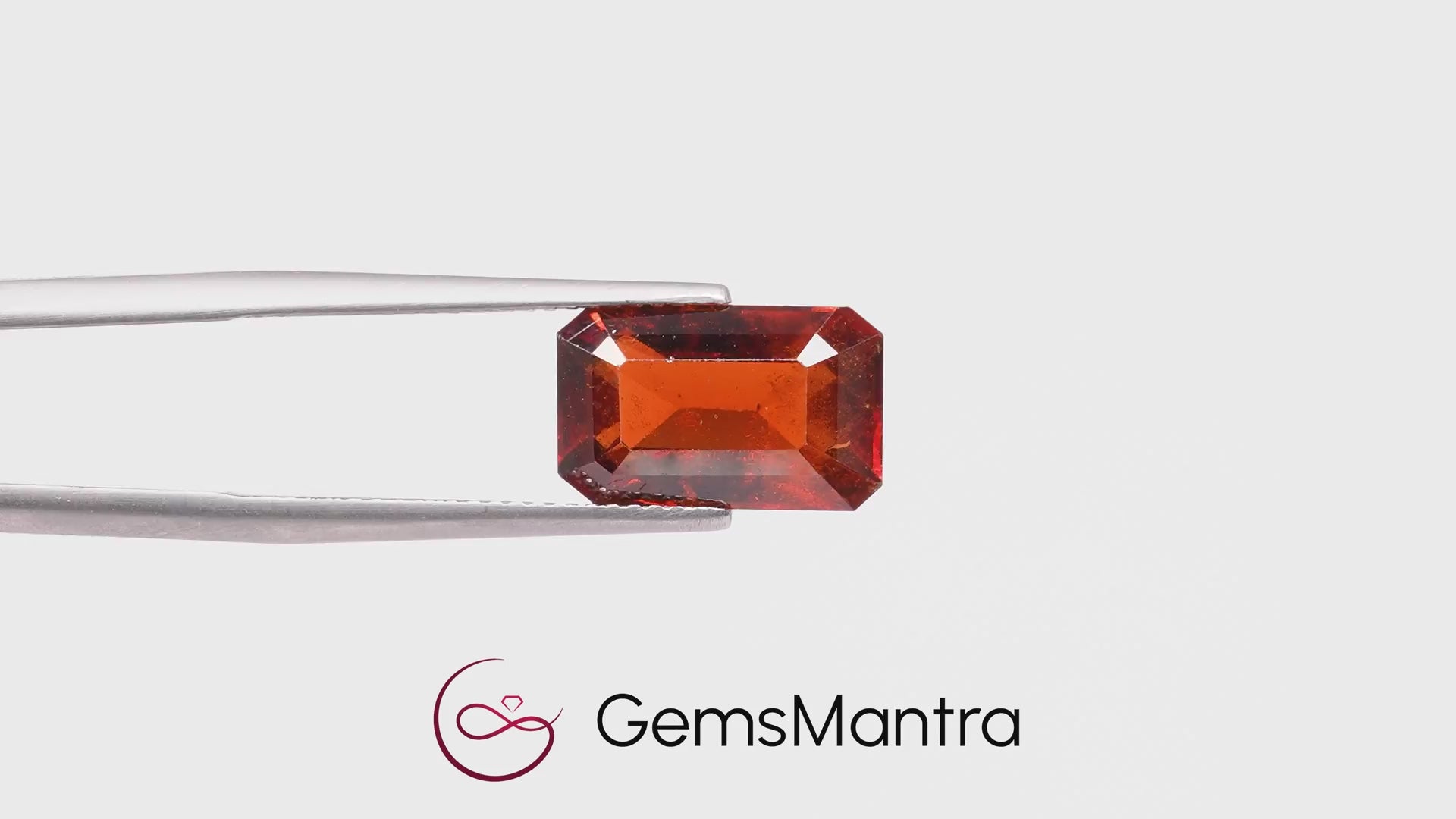 Gomed - 5.895 Carats