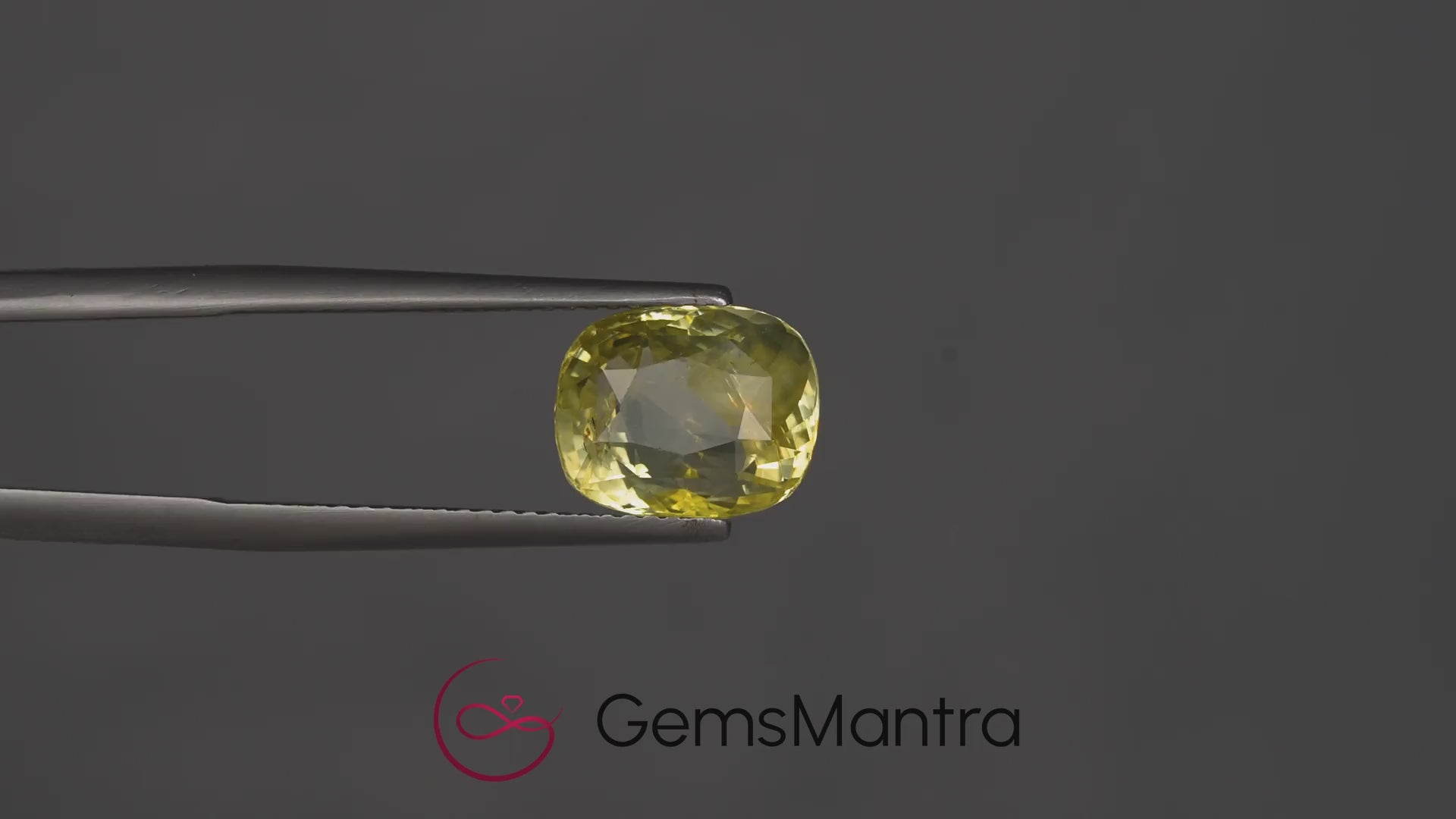 Yellow Sapphire - 5.21 Carats