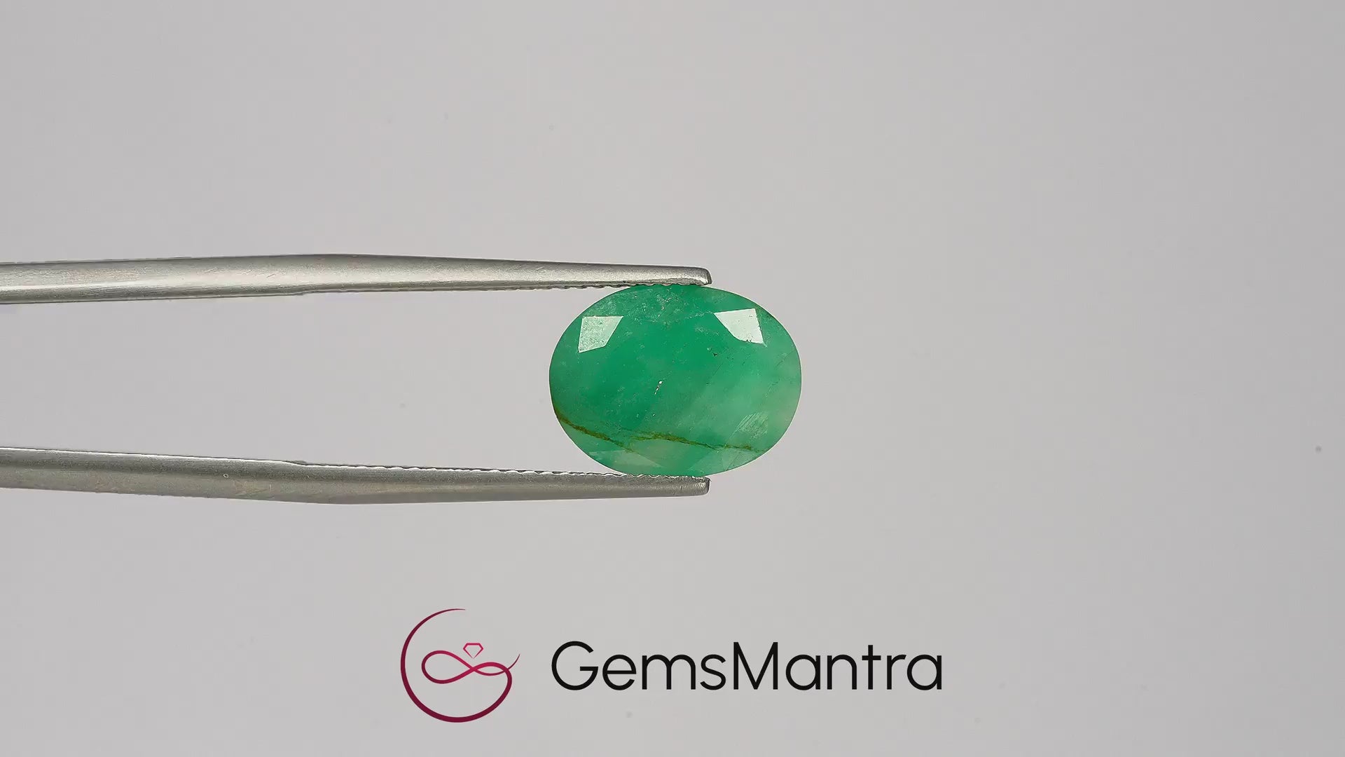 Brazilian Emerald (Panna) – 3.65 Carat / 4 Ratti [GM03513]