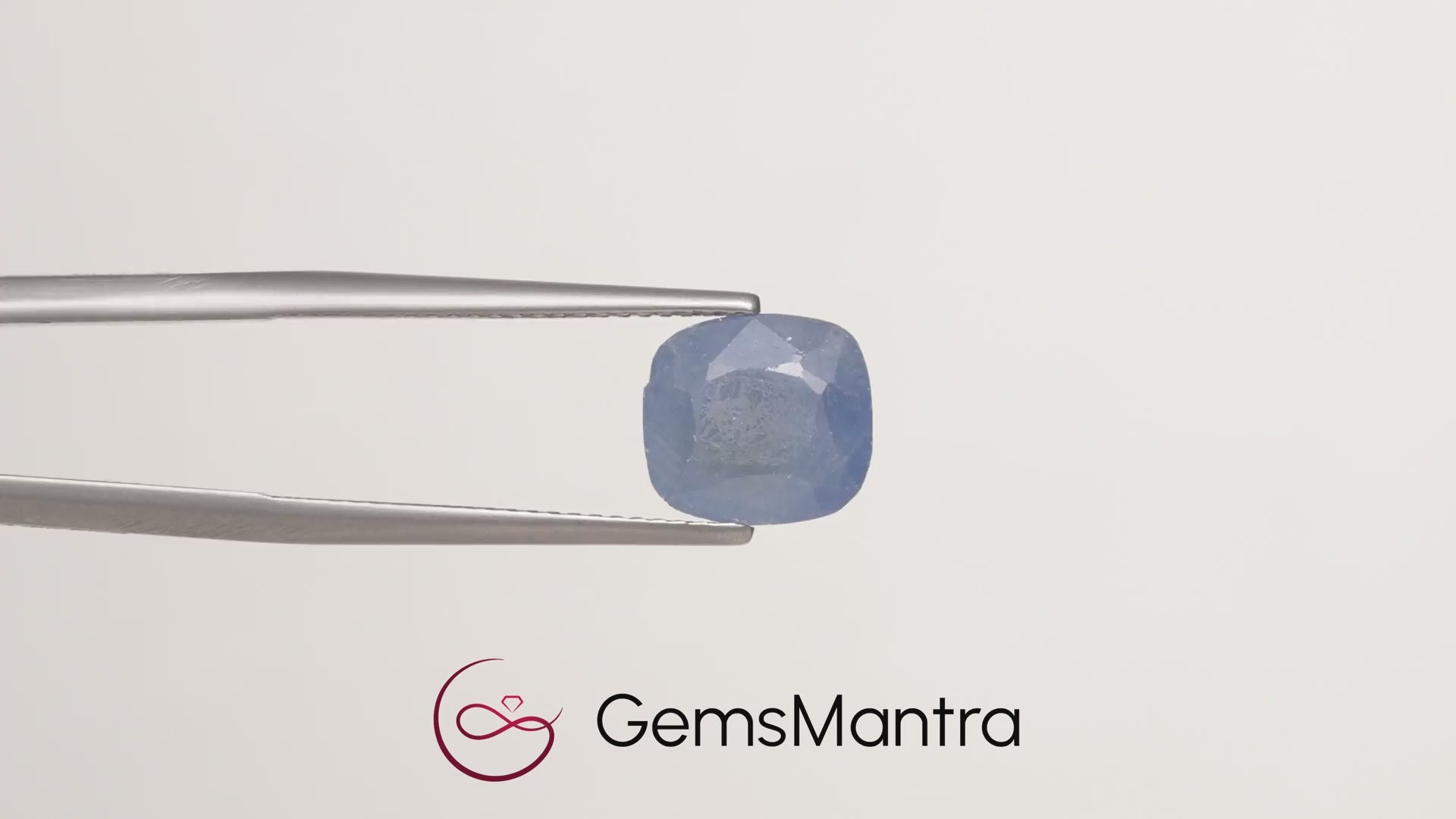 Blue Sapphire - 4.61 Carats