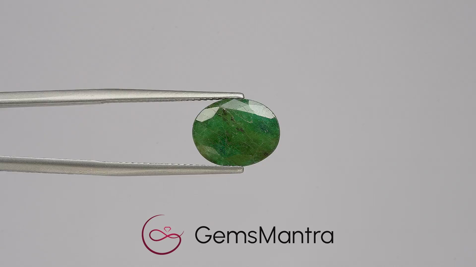 Brazilian Emerald (Panna) – 4.71 Carat / 5.2 Ratti [GM03467]