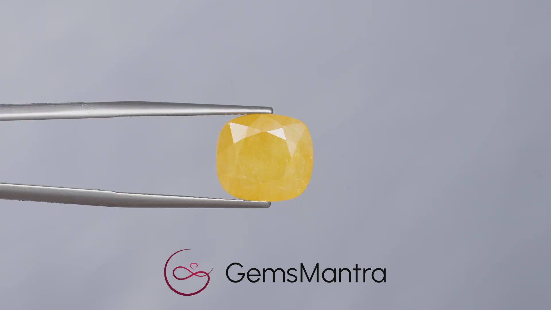 Yellow Sapphire (Pukhraj) – 8.37 Carat / 9.2 Ratti [GM10007]