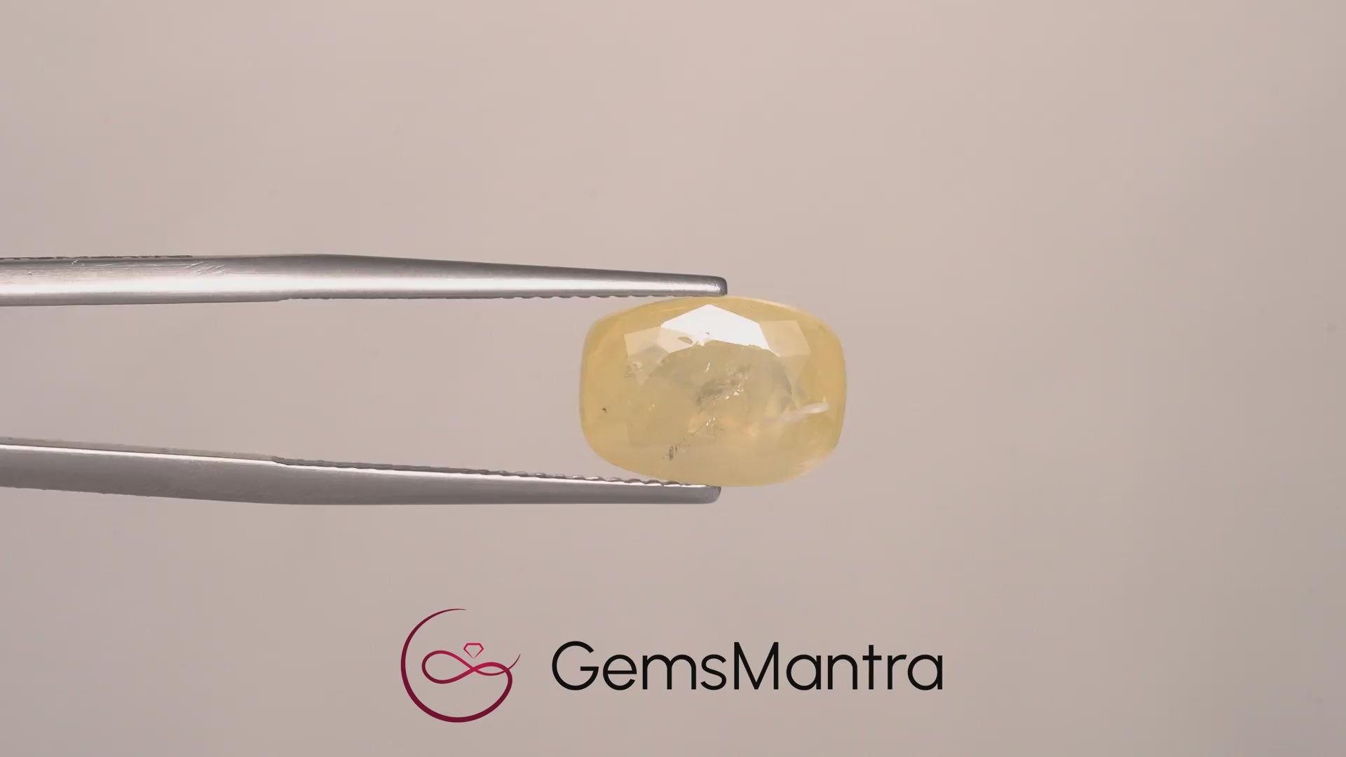 Yellow Sapphire - 6.06 Carats
