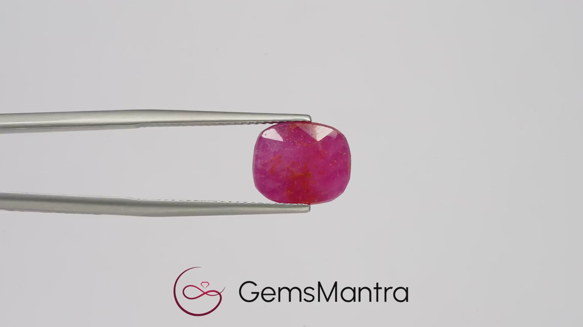 African Ruby (Manik) – 7.79 Carat / 8.6 Ratti [GM03393]