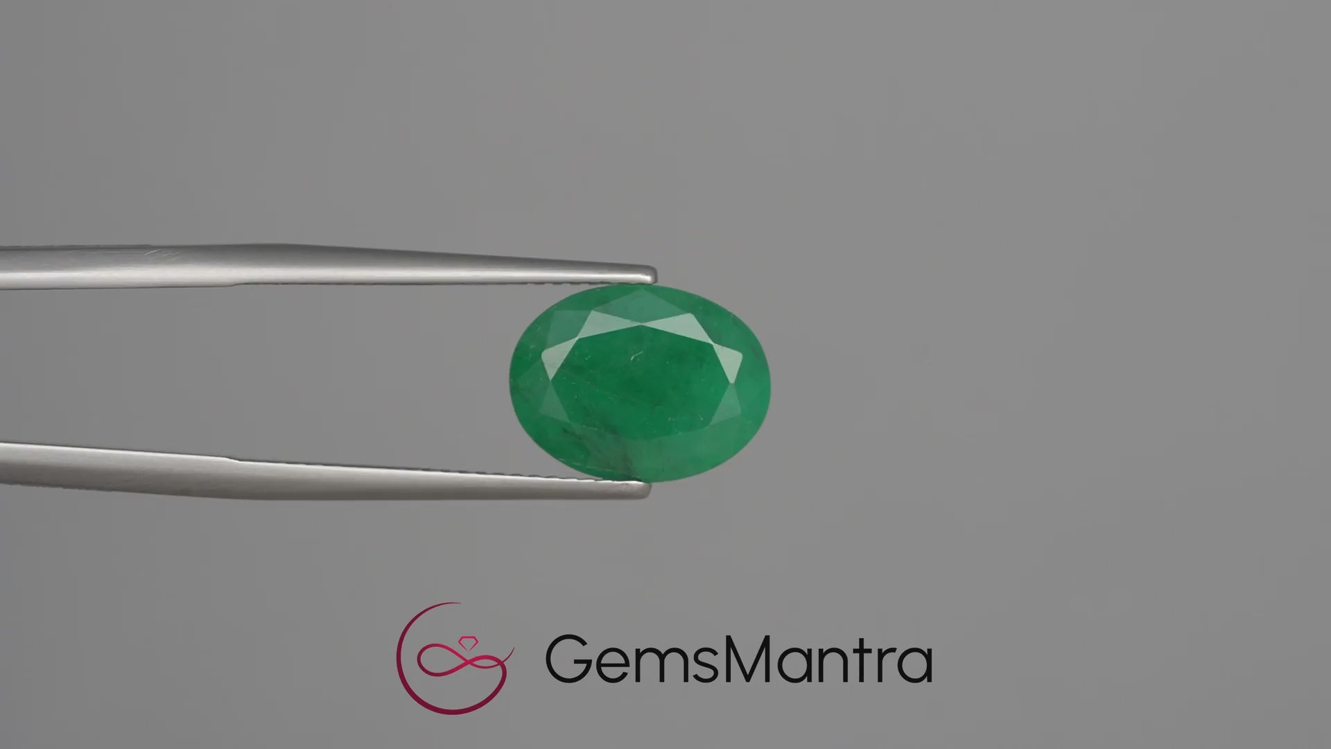 Emerald (Panna) - 3.8 Carats