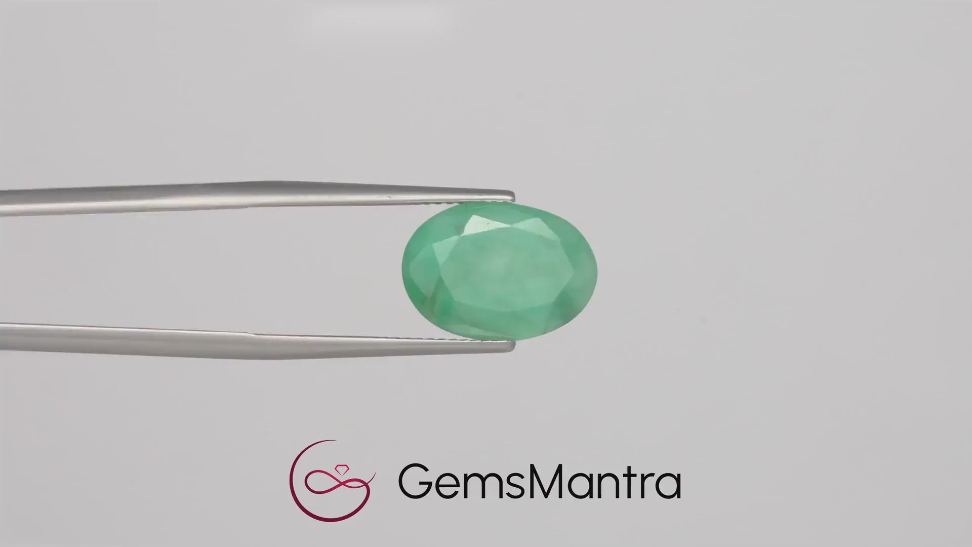 Emerald (Panna) – 4.88 Carat / 5.4 Ratti [GM02866]