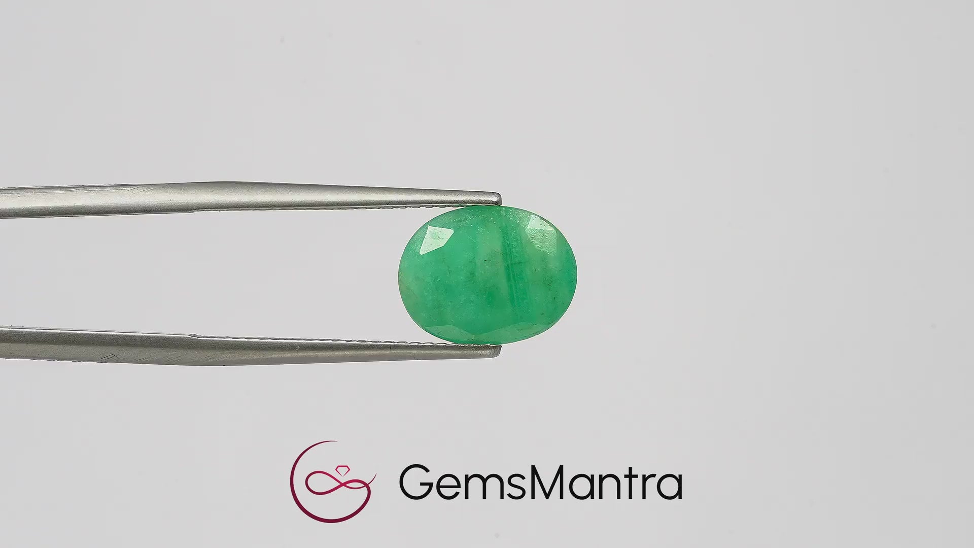 Brazilian Emerald (Panna) – 4.05 Carat / 4.5 Ratti [GM03559]