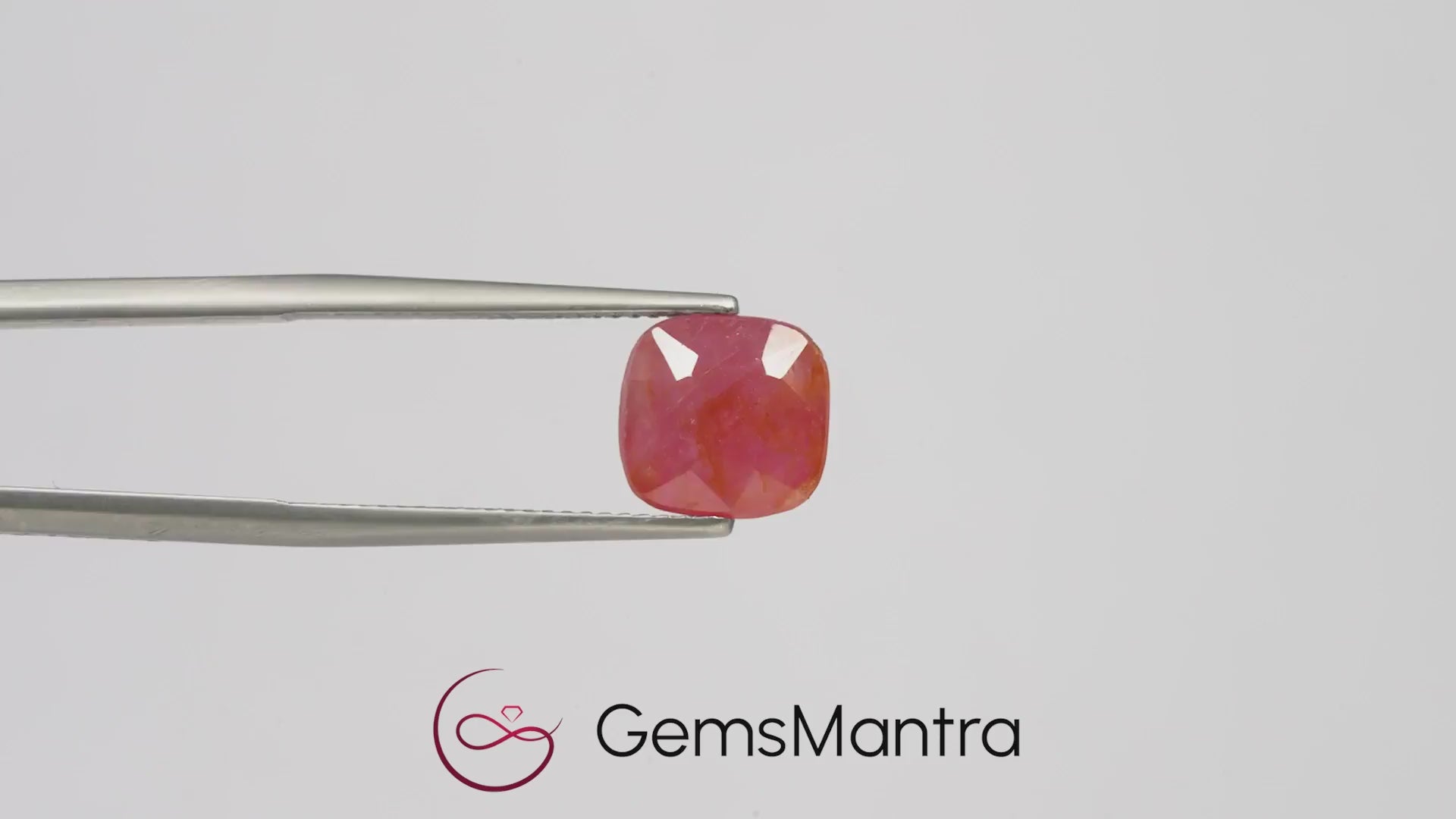African Ruby (Manik) – 4.44 Carat / 4.9 Ratti [GM03389]