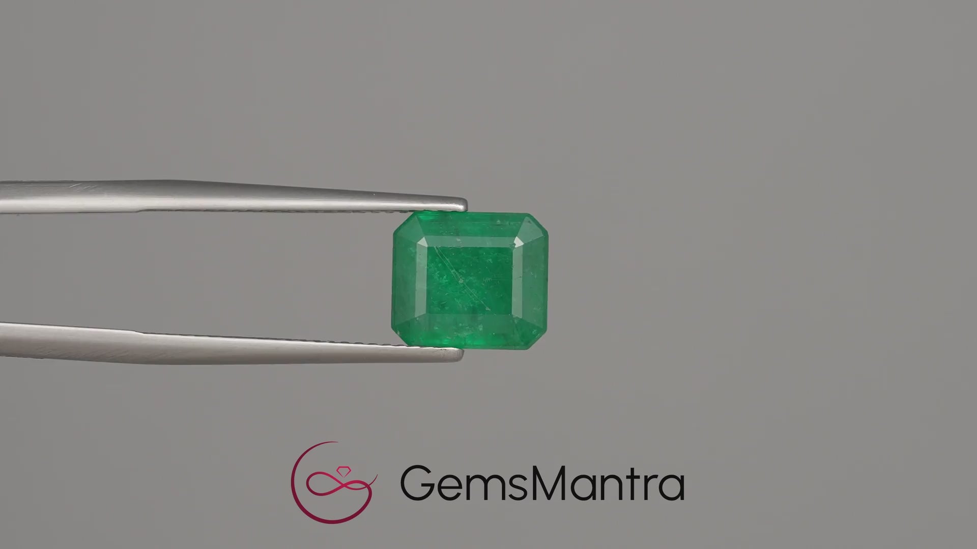 Emerald (Panna) - 3.04 Carats