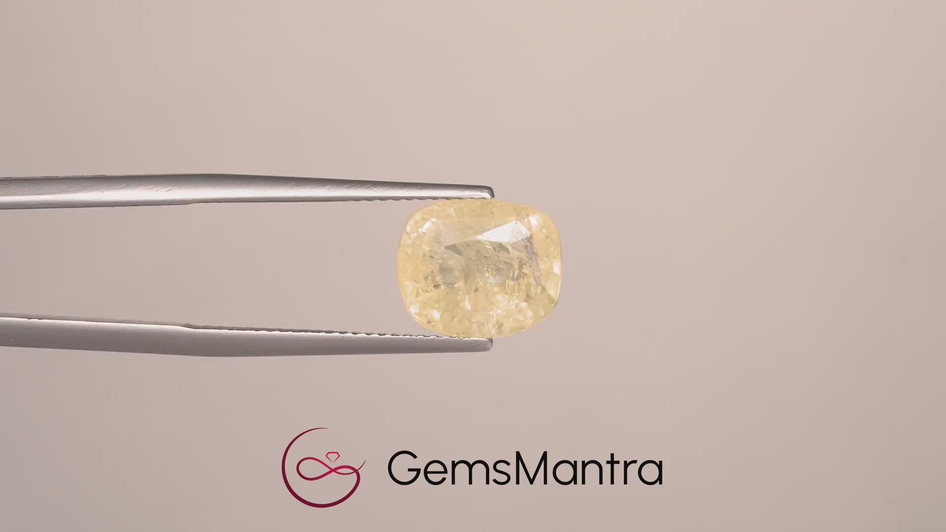 Yellow Sapphire - 6.44 Carats