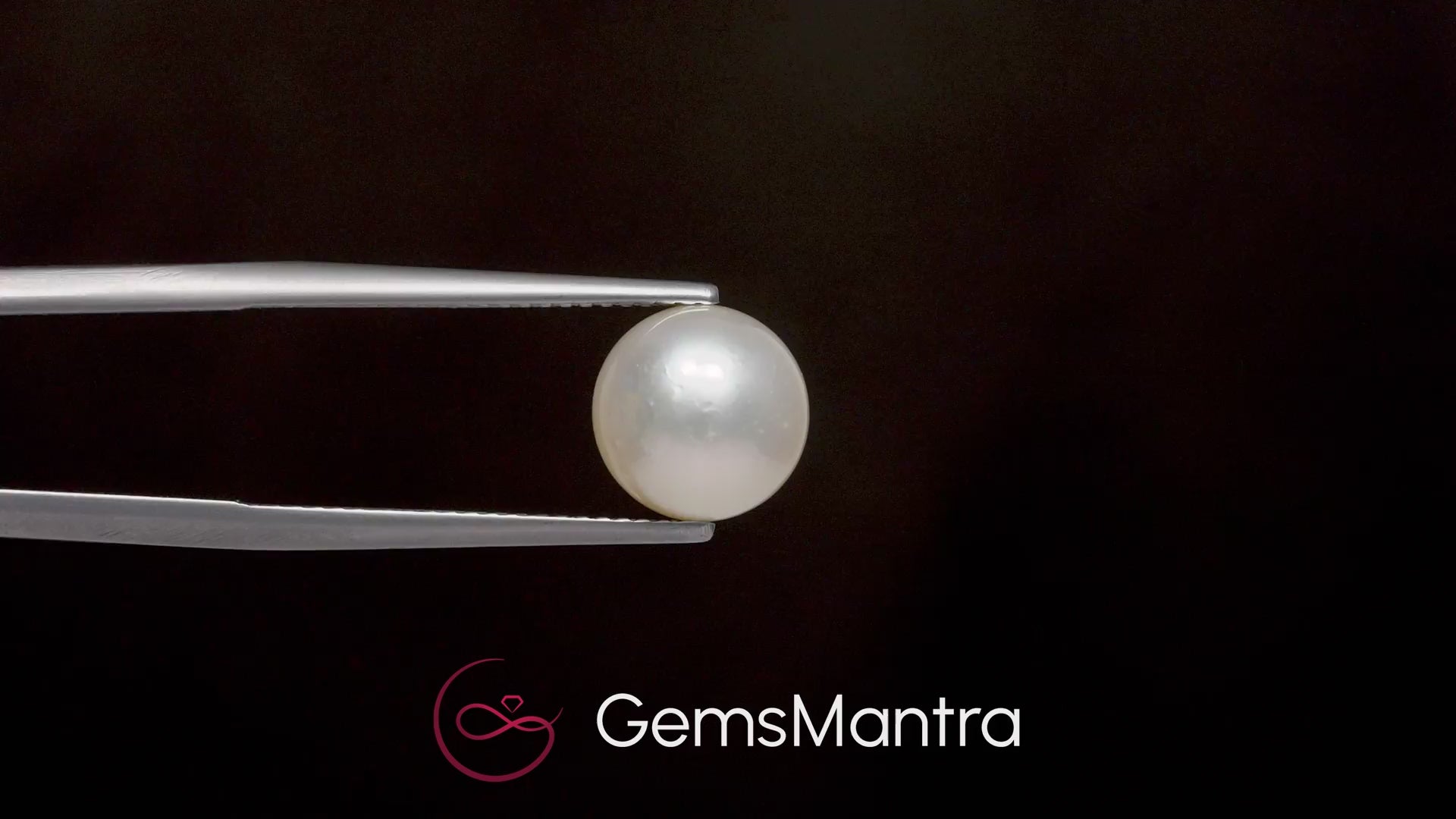 Pearl (Moti) – 5.05 Carat / 5.6 Ratti [GM09673]