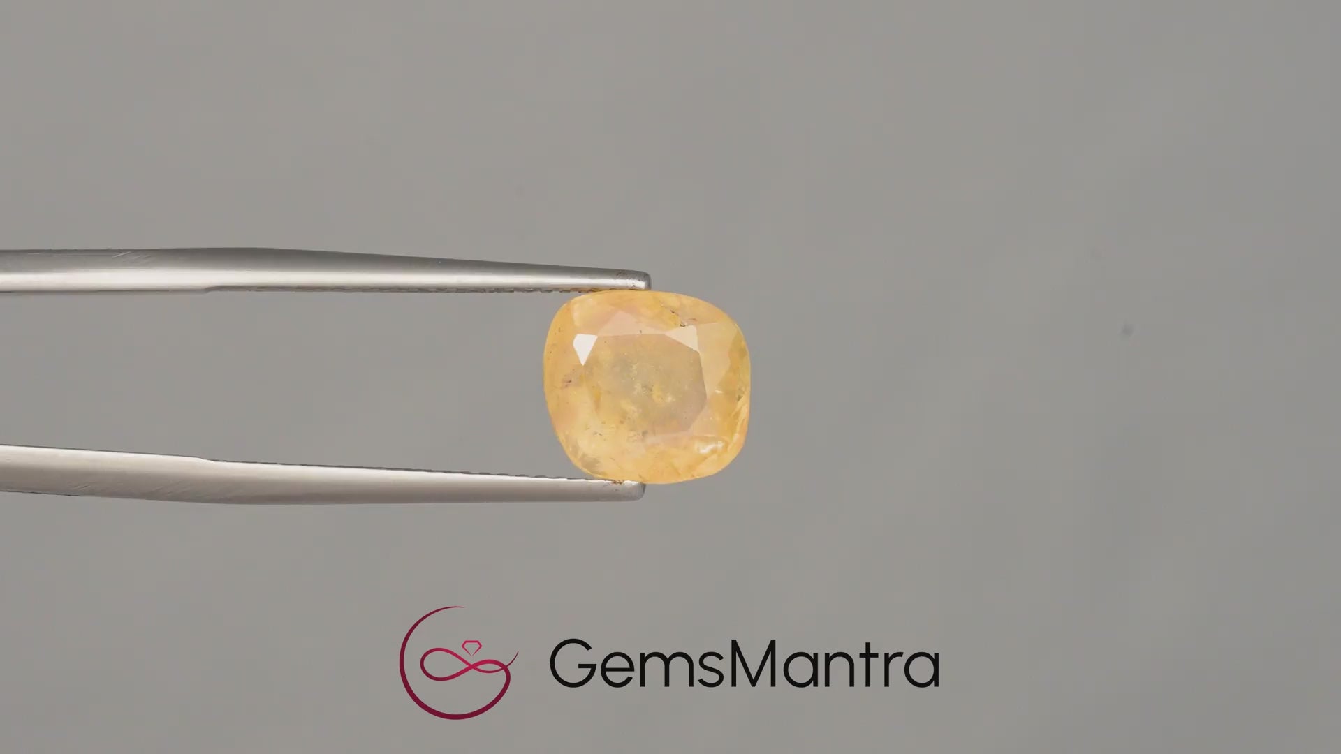 Yellow Sapphire (Pukhraj) – 4.45 Carat / 4.9 Ratti [GM09669]