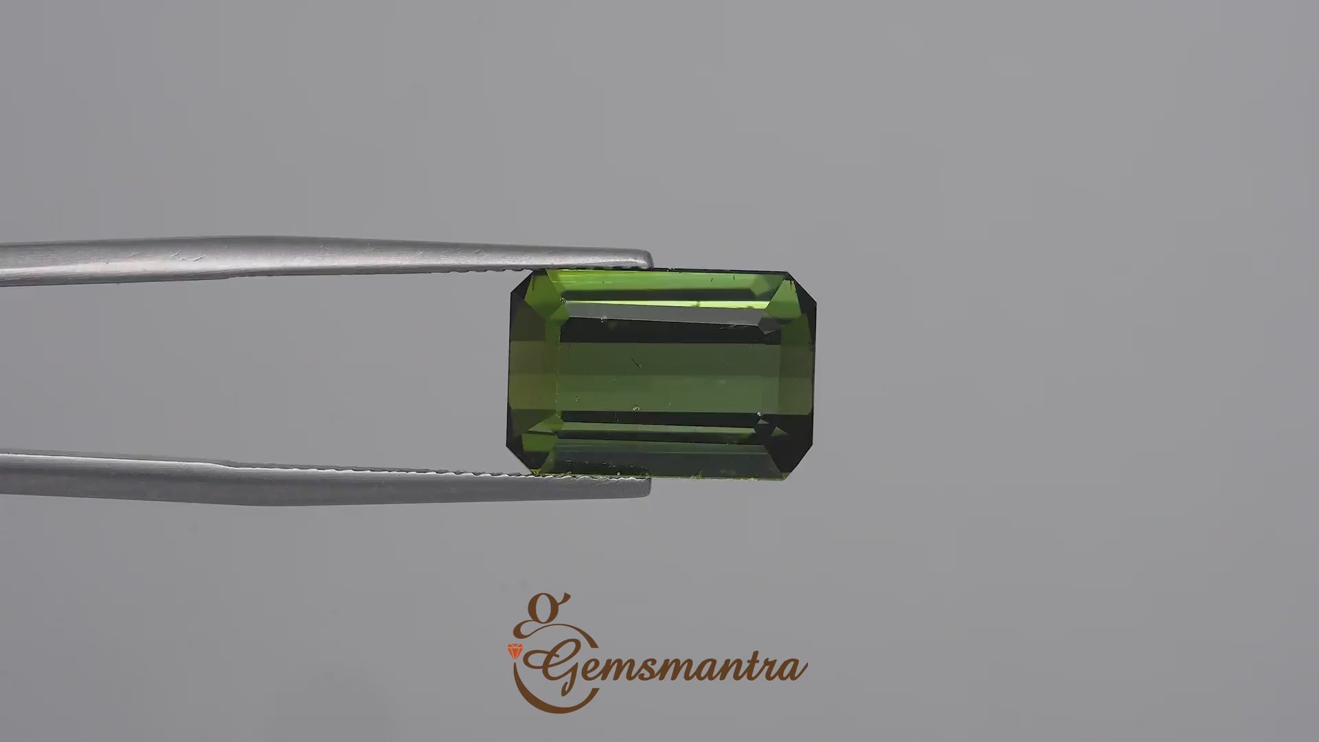 Green Tourmaline – 9.64 Carat / 10.6 Ratti [GM01151]