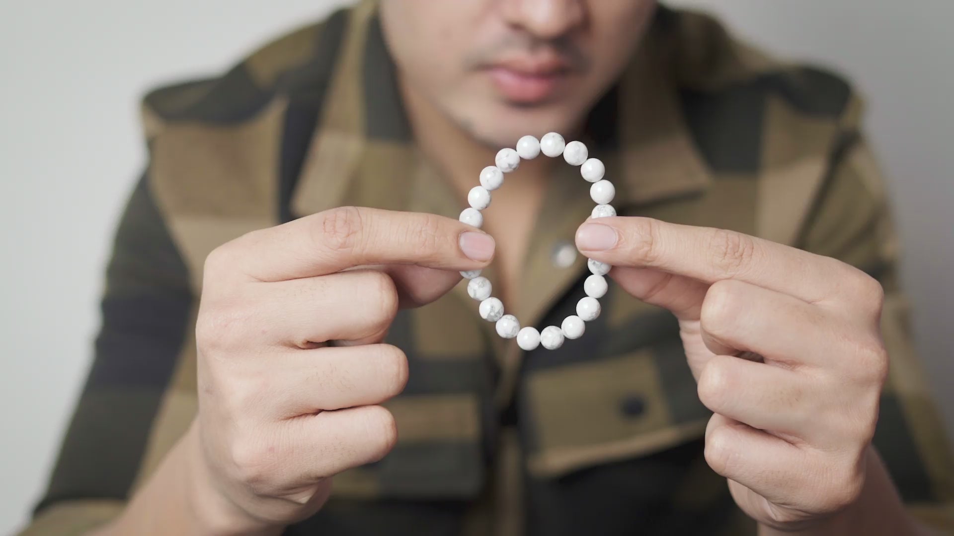 Howlite Bracelet – Calm, Patience & Stillness