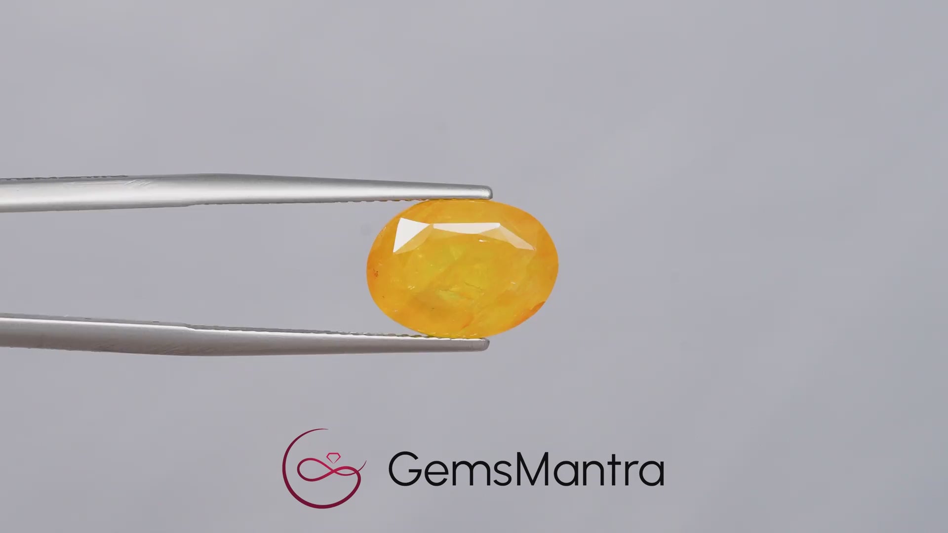 Yellow Sapphire (Pukhraj) – 7.1 Carat / 7.8 Ratti [GM10023]