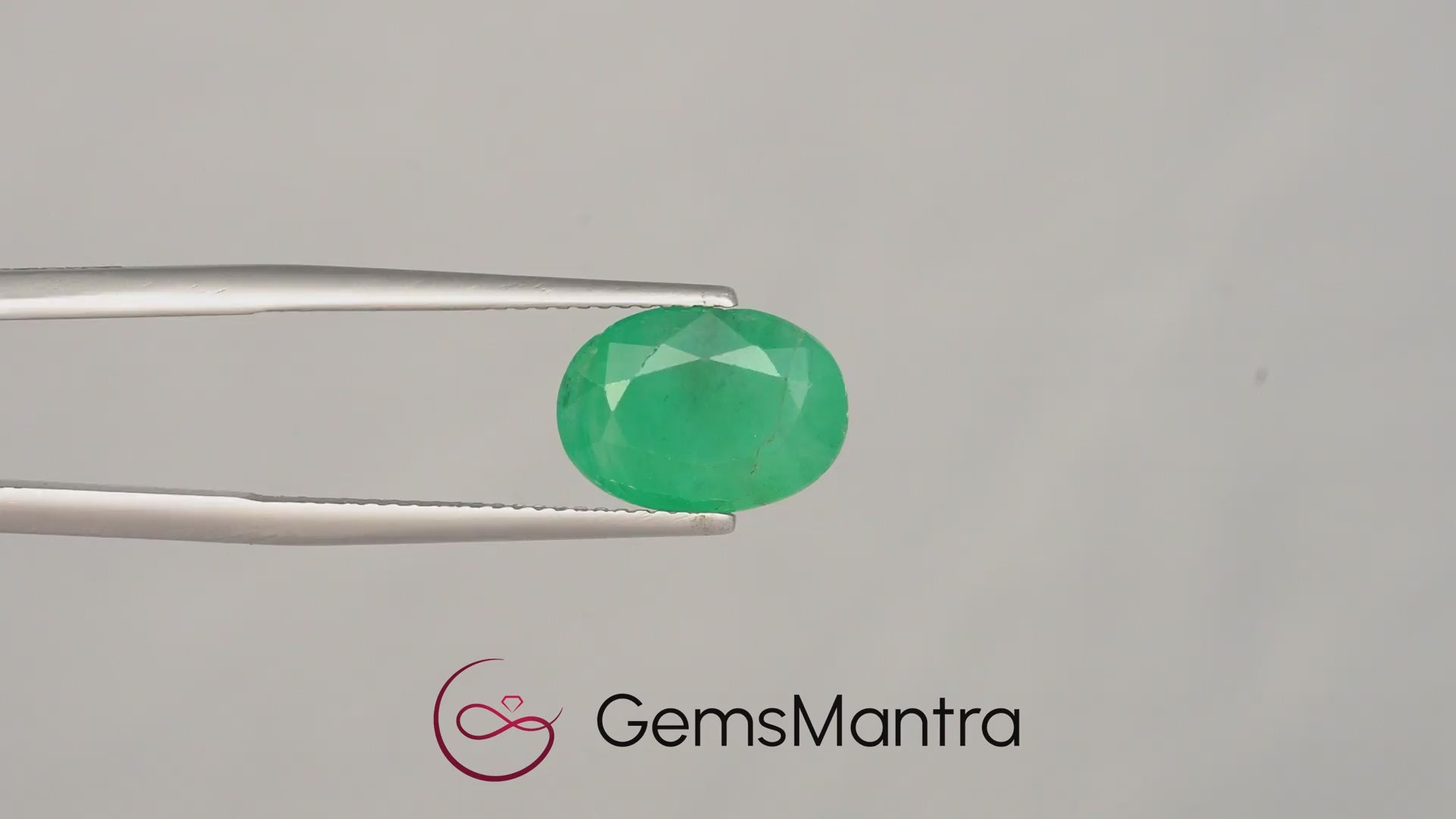 Emerald (Panna) – 4.1 Carat / 4.5 Ratti [GM09608]