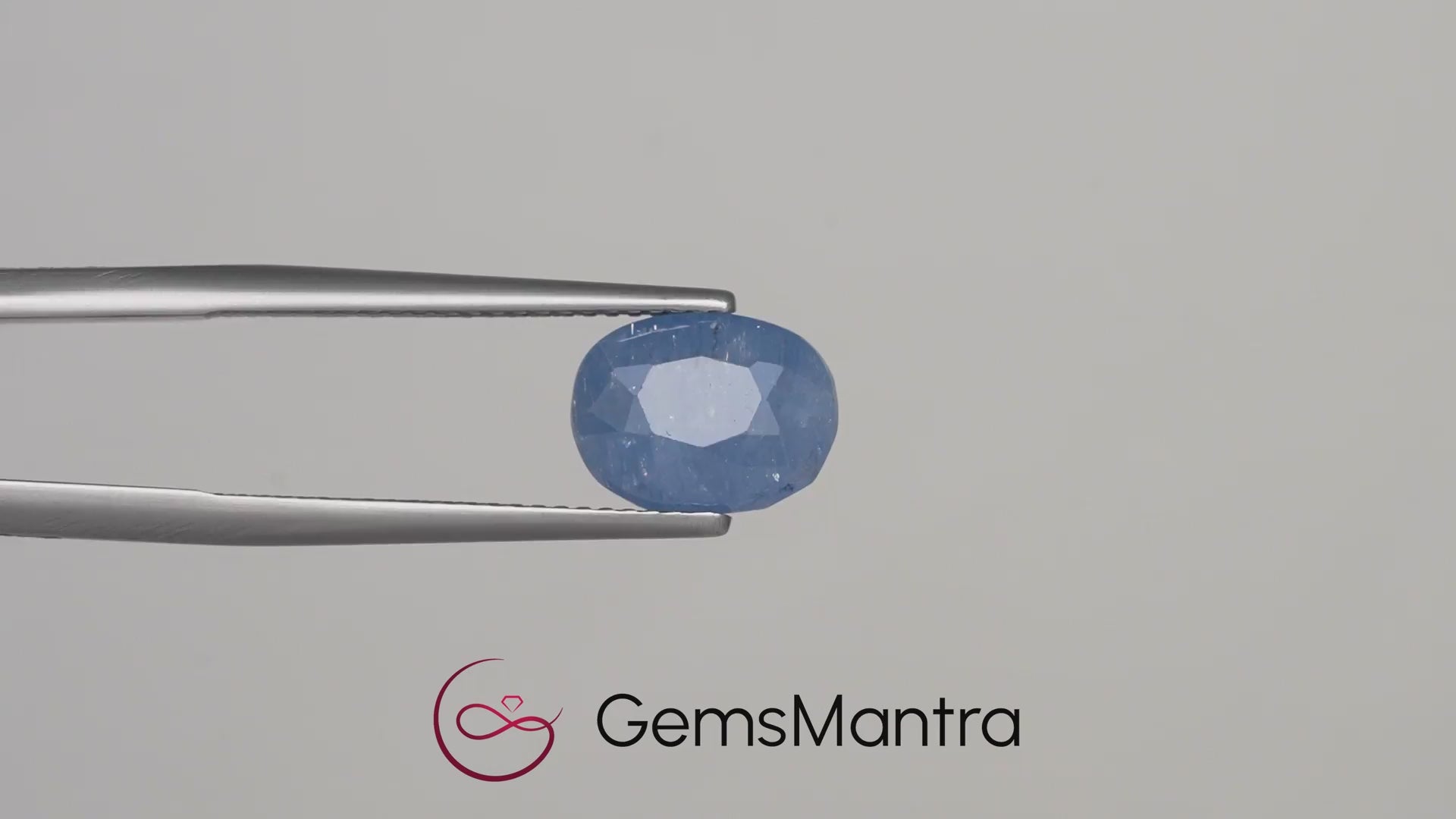 Blue Sapphire - 4.87 Carats