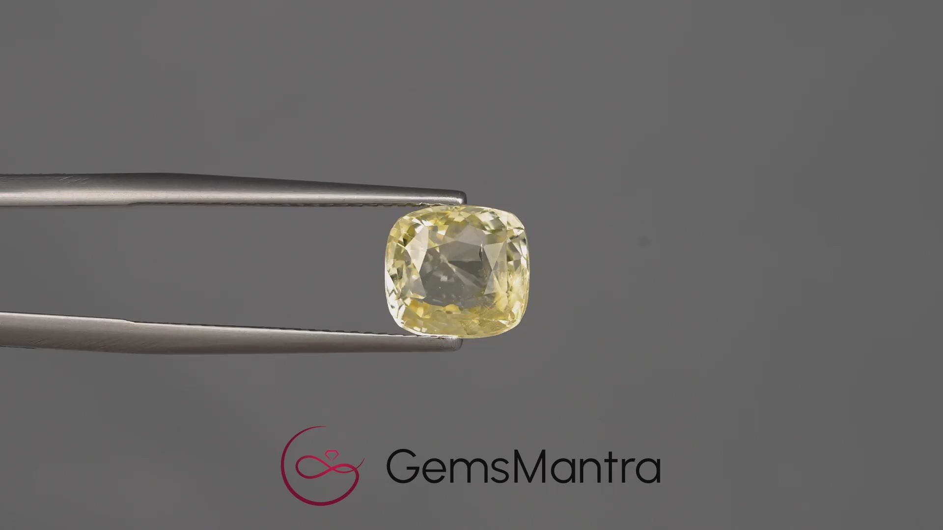 Yellow Sapphire - 3.93 Carats