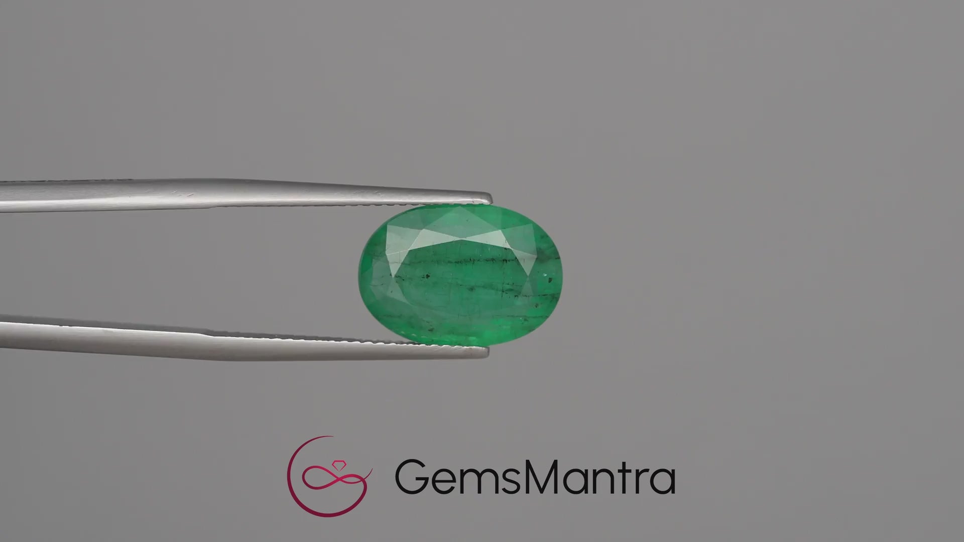 Emerald (Panna) - 5.6 Carats