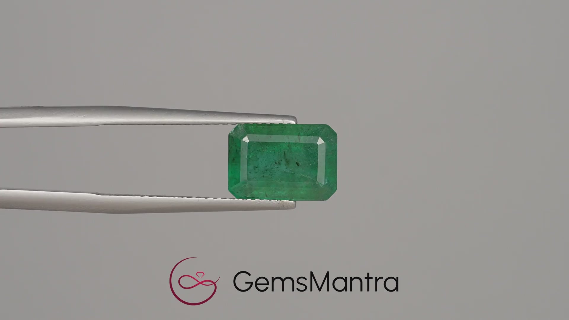 Emerald (Panna) - 4.01 Carats