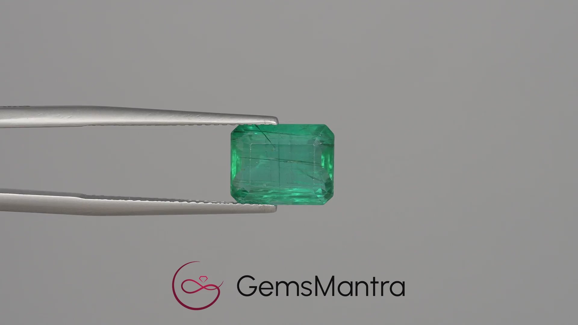 Emerald (Panna) - 4.05 Carats