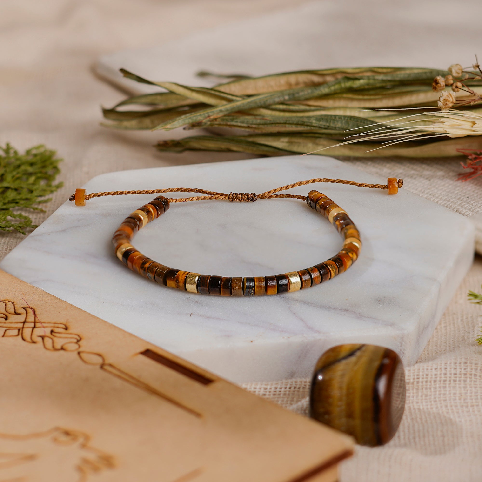 tiger eye bracelet for confidence strength positive energy