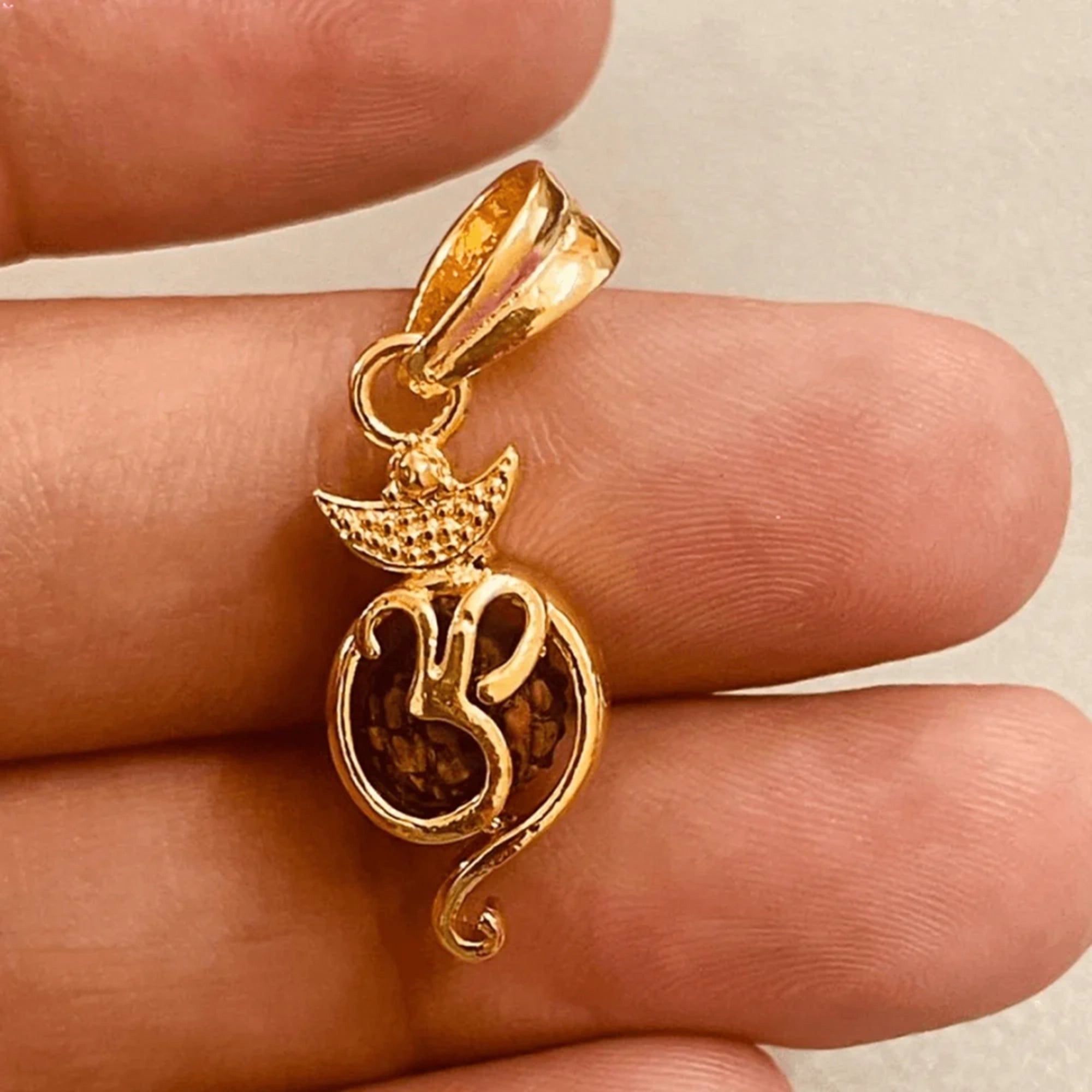 OM Ganesha Pendant – 24K Gold-Plated